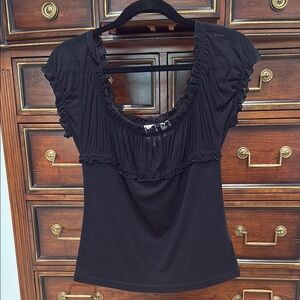 Ivy Jane Black Ruched Ruffled Blouse